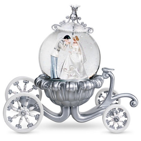 Disney Cinderella Wedding Carriage Snow Globe 